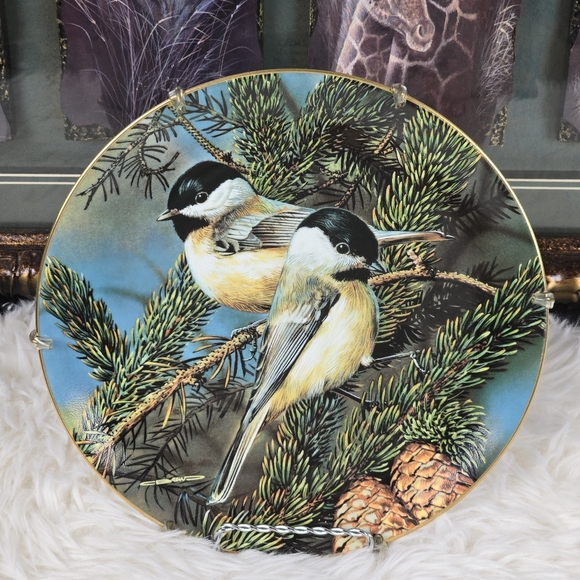 Backyard Treasure The Chickadee by Carl Brenders Vintage Collector Plate - Picture 1 of 9